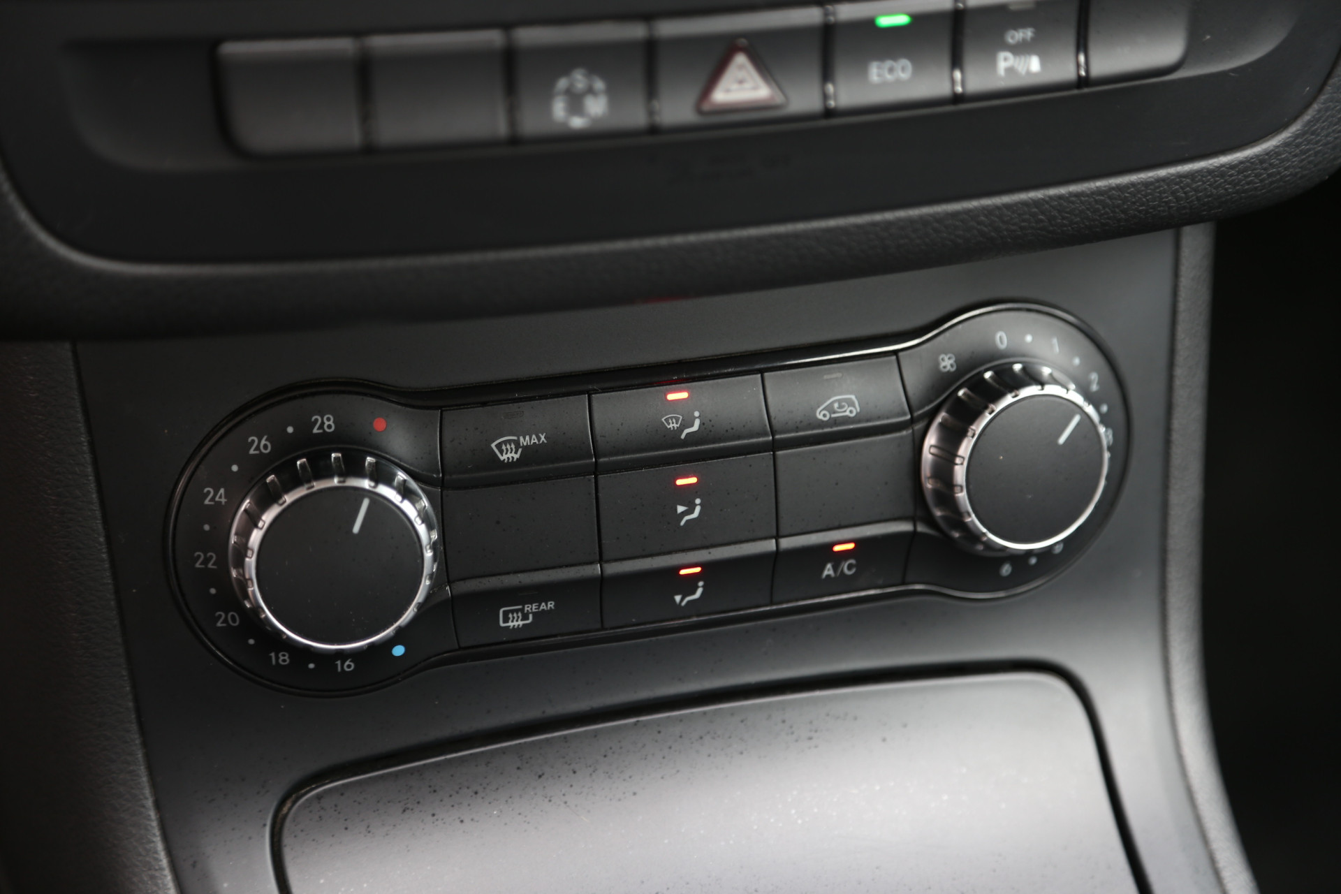 Mercedes-Benz B-Klasse 180 Ambition Automaat Navi Xenon Leer 45143684-10.jpg | Subaru Horsmans