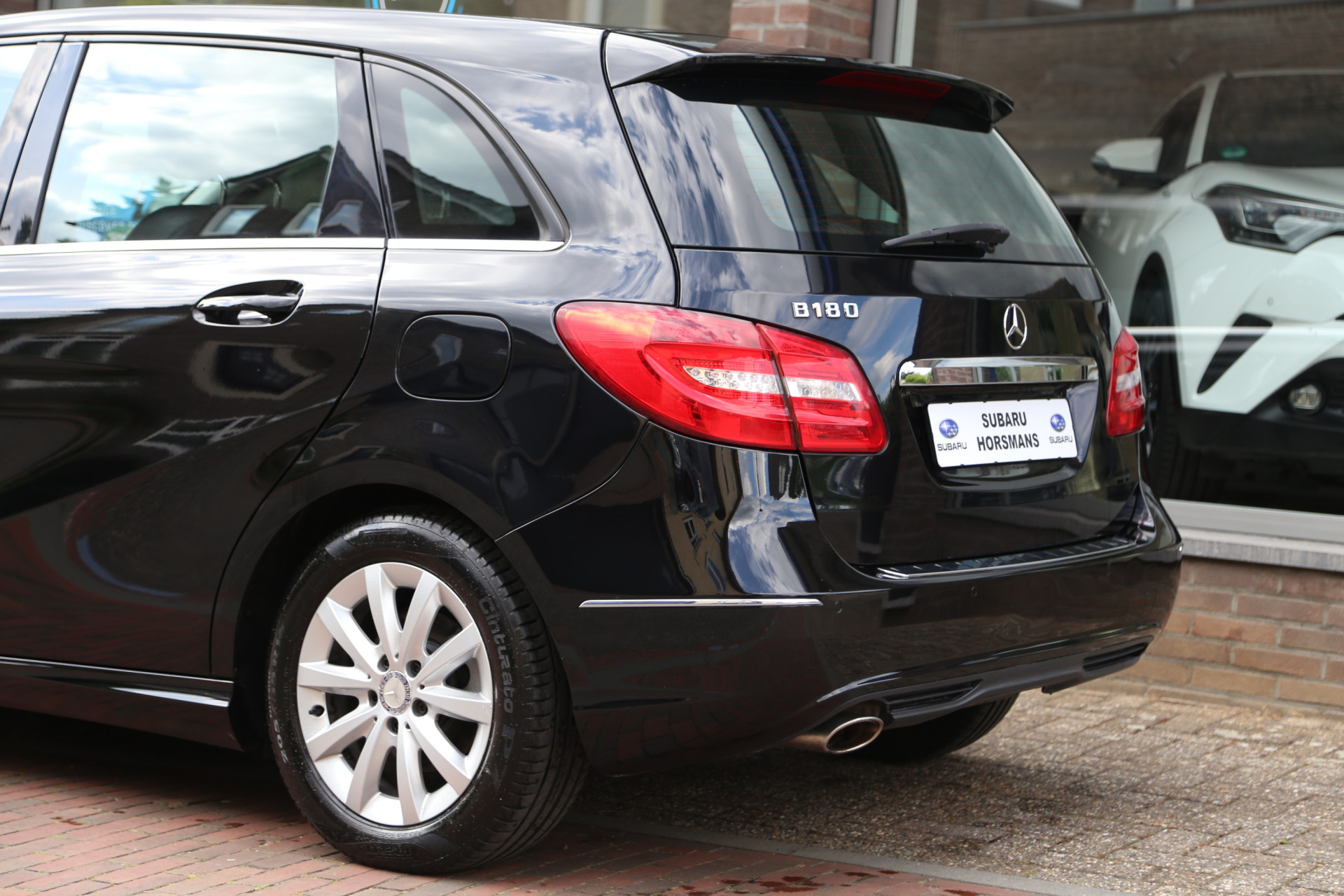 Mercedes-Benz B-Klasse 180 Ambition Automaat Navi Xenon Leer 45143684-19.jpg | Subaru Horsmans