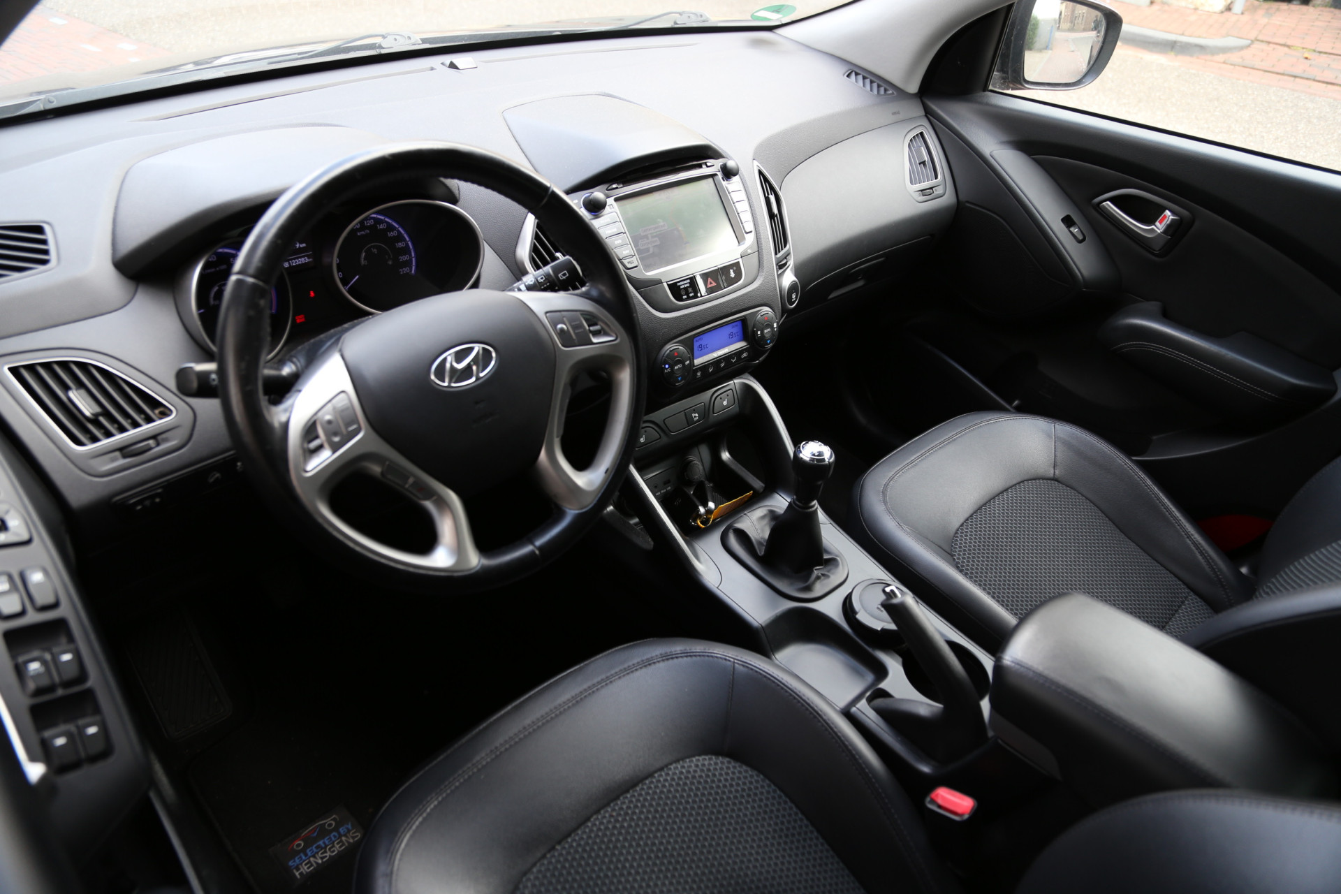 Hyundai ix35 2.0i Style Navi PDC 47536626-4.jpg | Subaru Horsmans