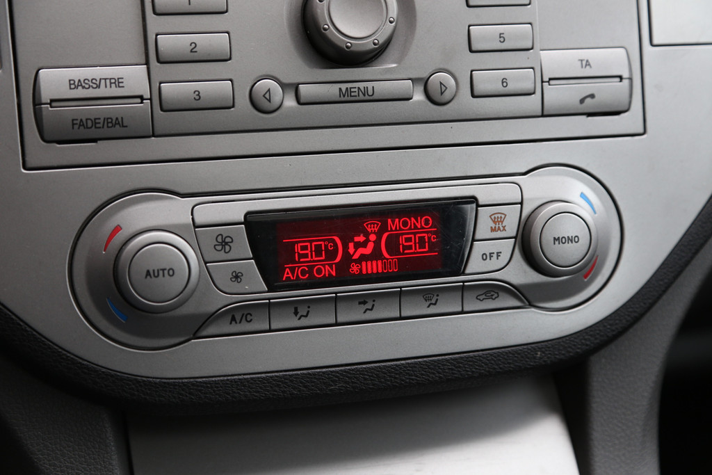 Ford Kuga 2.5 20V Turbo 4WD Titanium Automaat Panorama 49269784-9.jpg | Subaru Horsmans