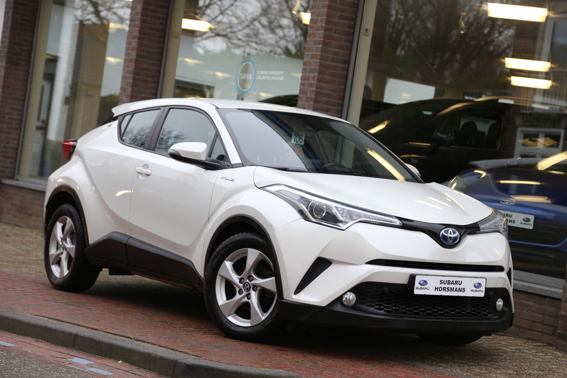 Toyota C-HR 1.8 Hybrid Dynamic Navi Camera ACC 49994678-0.jpg | Subaru Horsmans