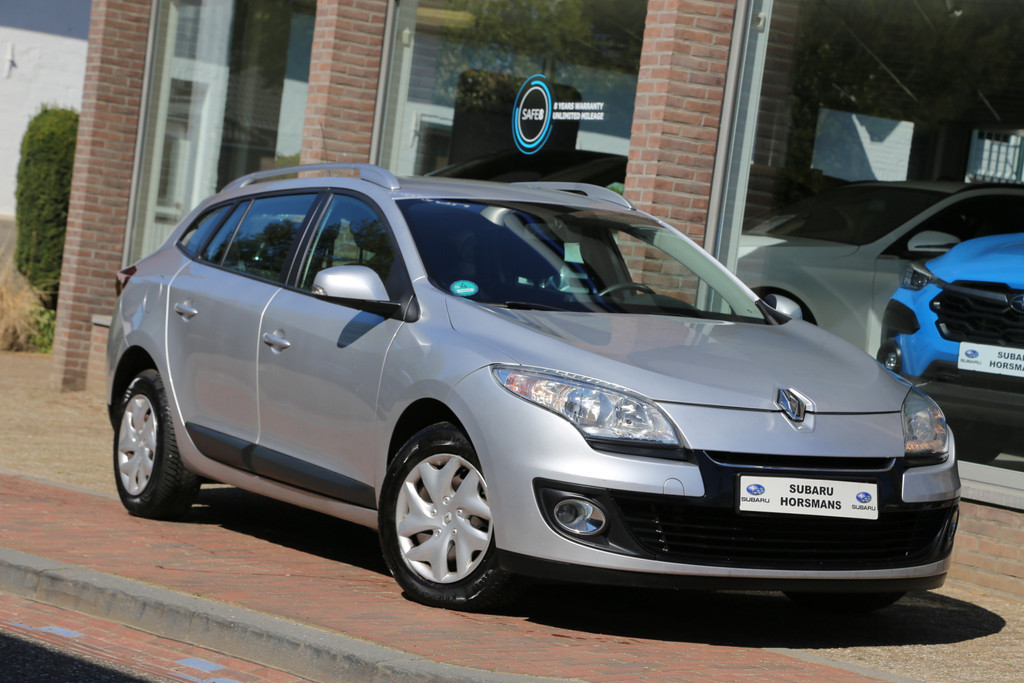 Renault Mégane Estate 1.6 Dynamique Navi 52977429-0.jpg | Subaru Horsmans