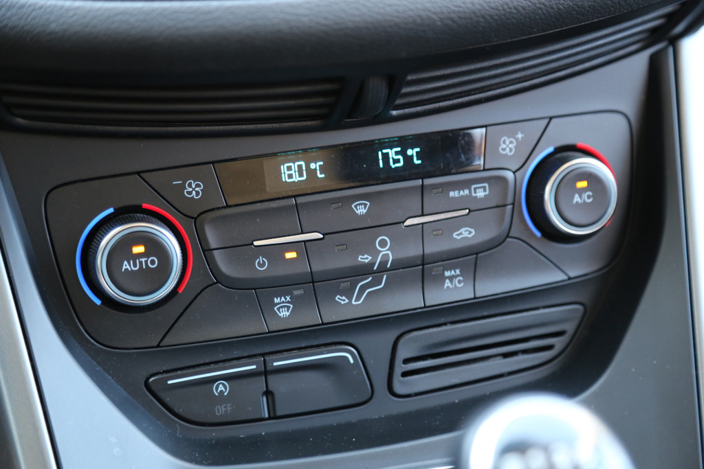Ford Kuga 1.5 EcoBoost Trend Ultimate Navi 54871663-8.jpg | Subaru Horsmans