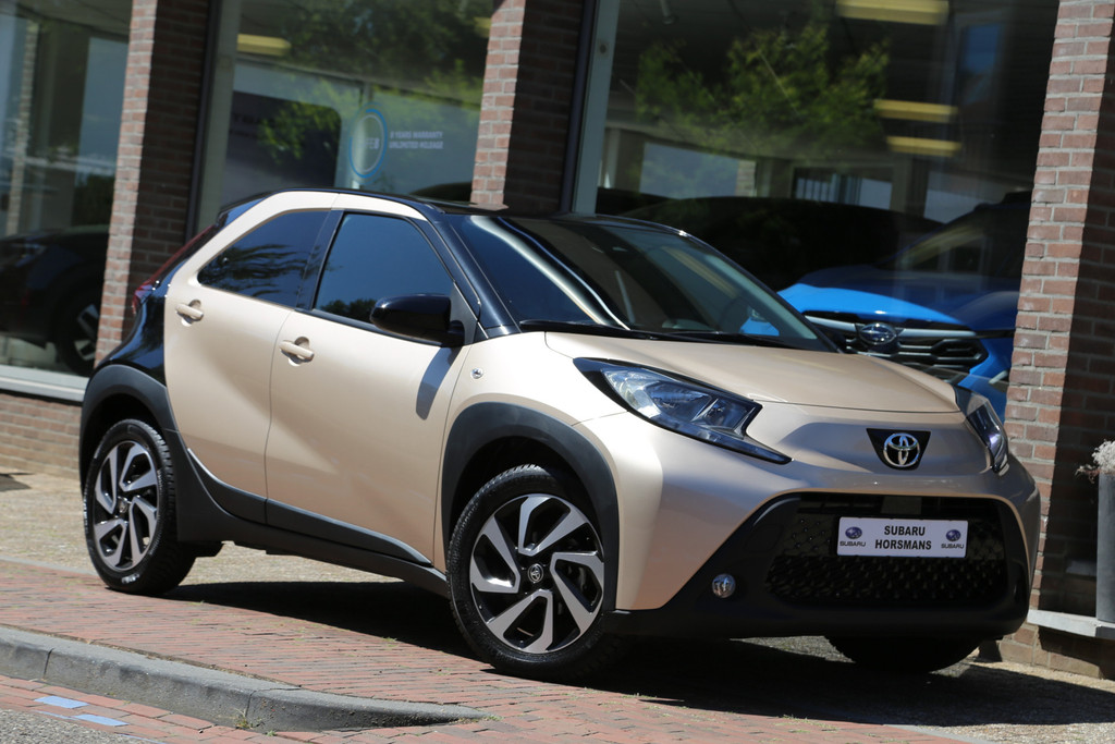 Toyota Aygo X 1.0 VVT-i MT Pulse Bi-Tone Navi Camera ACC 54899965-0.jpg | Subaru Horsmans