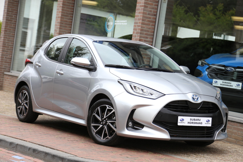 Toyota Yaris 1.5 Hybrid Dynamic Team Navi Carplay ACC Camera 54947101-0.jpg | Subaru Horsmans