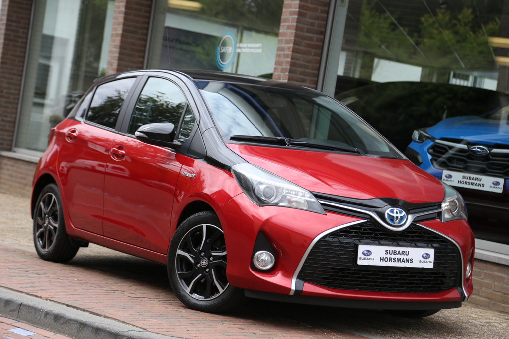 Toyota Yaris 1.5 Hybrid Dynamic Bi-Tone Navi Camera 55352087-0.jpg | Subaru Horsmans