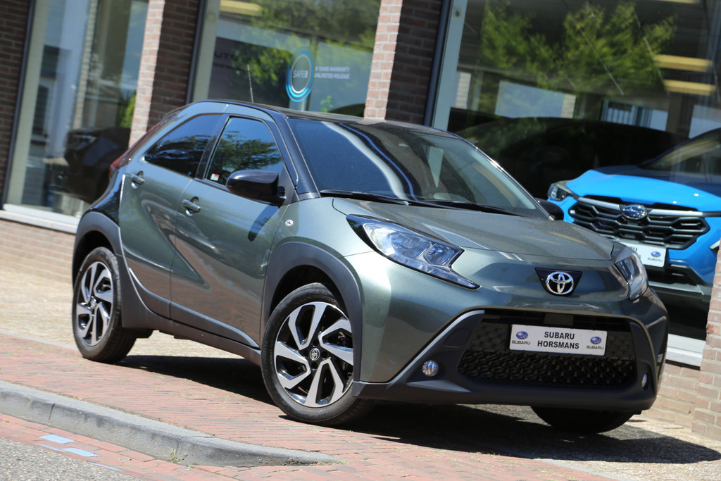 Toyota Aygo X 1.0 VVT-i S-CVT Automaat Pulse Bi-Tone Navi Carplay ACC Camera 57276515-0.jpg | Subaru Horsmans