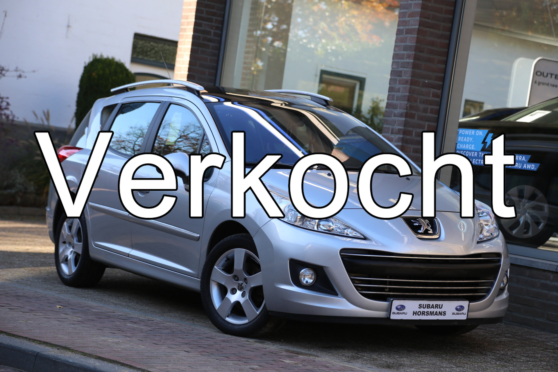 Peugeot 207 SW 1.6 VTi Première Panorama Navi 49081883-0.jpg | Subaru Horsmans